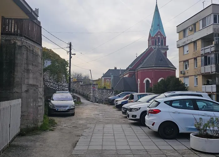 Bisic With Private Parking Apartment Sarajevo