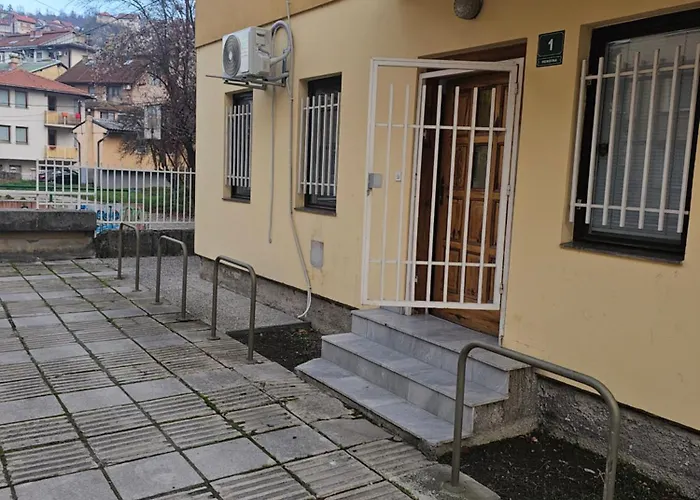 Bisic With Private Parking Apartment Sarajevo